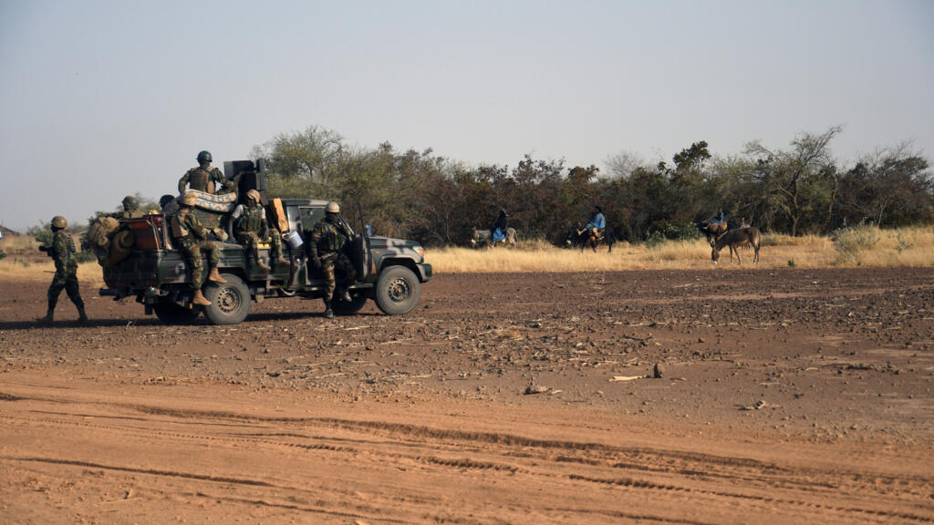 Le Niger en deuil après une attaque de "terroristes" qui a fait une vingtaine de morts