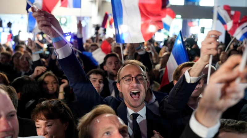 Législatives en France: le pays entre en campagne