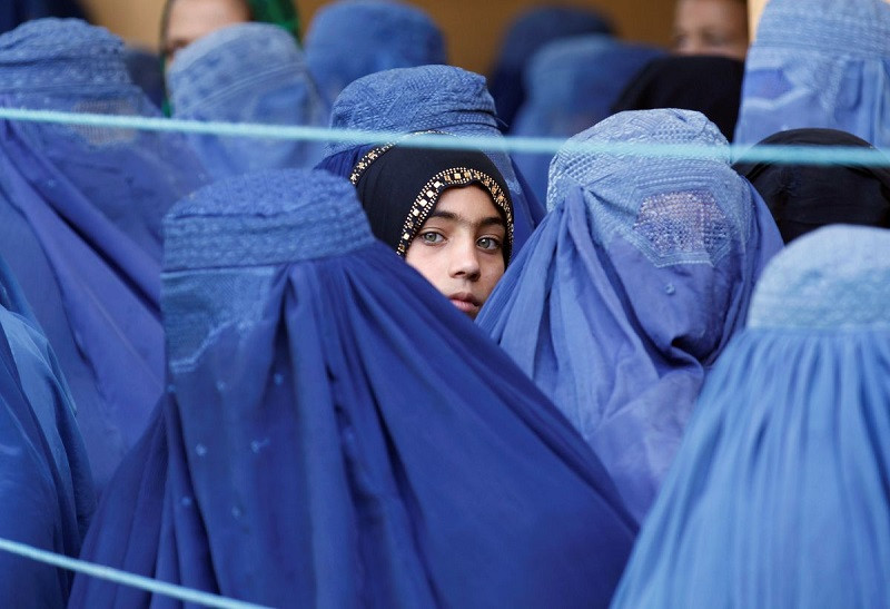 Le gouvernement taliban déclare que les droits des femmes afghanes sont une question interne avant les pourparlers de l’ONU