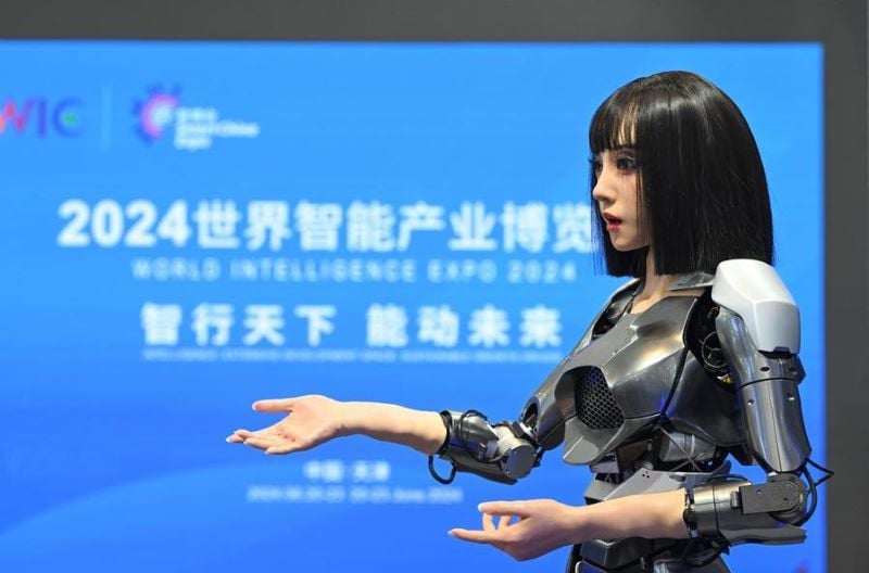 Les robots chinois dotés d’IA captivent l’attention du monde