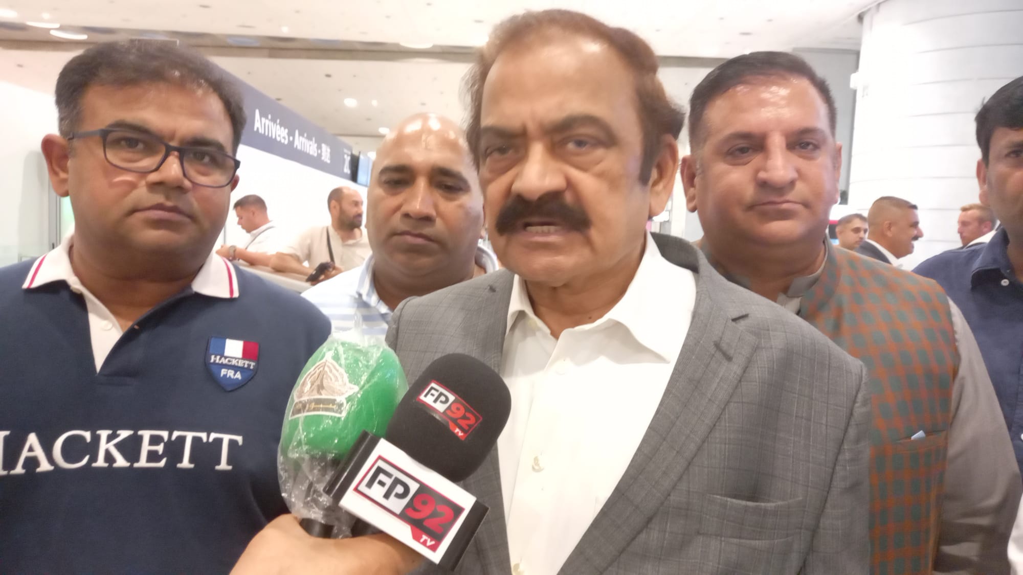 La Visite de Rana Sanaullah à Paris pour les Jeux Olympiques