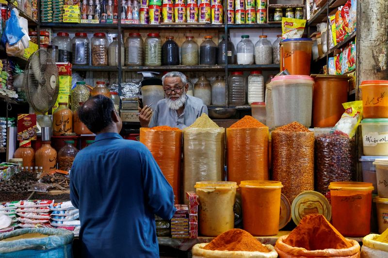 L’inflation au Pakistan chute à 9,6 % en août 2024, son niveau le plus bas en trois ans