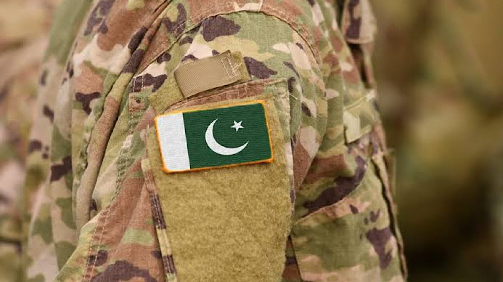 L’équipe de l’Armée Pakistanaise Remporte l’Or à l’Exercice Cambrian Patrol 2024 au Royaume-Uni