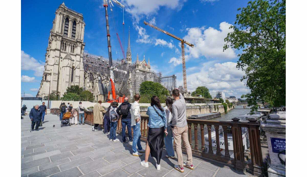 La France Envisage une Entrée Payante pour Notre-Dame afin de Financer sa Préservation