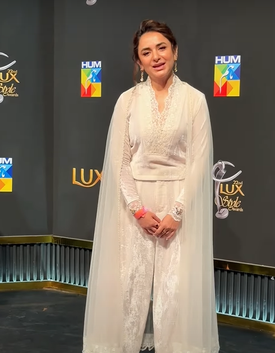 Yumna Zaidi Devient la Seule Actrice à Remporter 5 Lux Style Awards dans la Catégorie Meilleure Actrice de Télévision